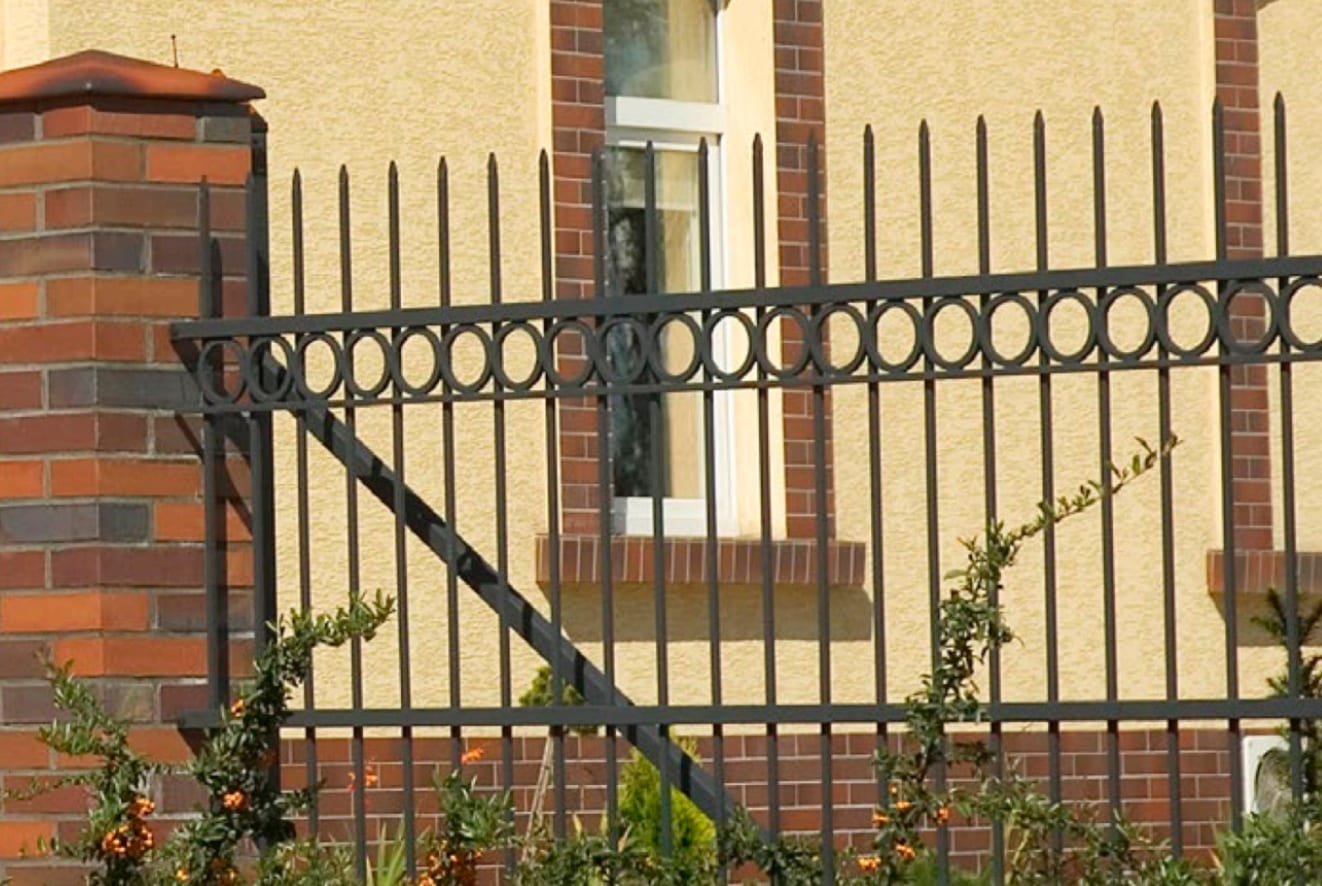 Gold Bostadssystem: staket villa